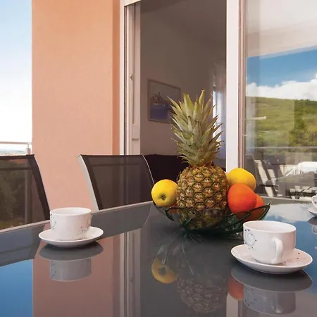 Apartament Three-bedroom In Tribunj *